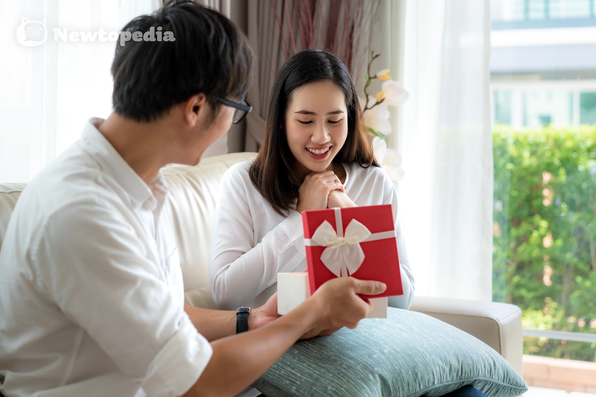 Sustainable Gift Ideas for Partners - Eco-Friendly & Meaningful | Newtopedia